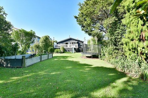 Photo of property in 12 Foster Crescent, Snells Beach, 0920