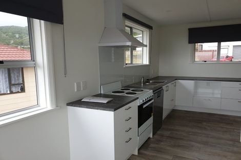 Photo of property in 12 Waiho Terrace, Elsdon, Porirua, 5022