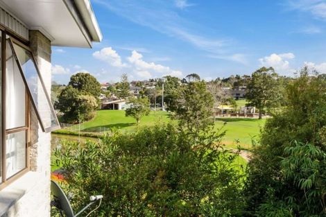 Photo of property in 2/69 Glencoe Road, Browns Bay, Auckland, 0630