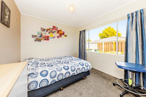 Photo of property in 4/29 South Street, Papakura, 2110