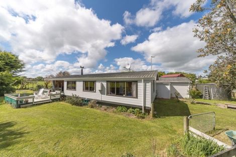 Photo of property in 118 Green Road, Awahuri, Palmerston North, 4476