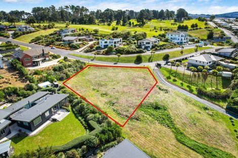 Photo of property in 13 Highgrove, Saint Clair, Dunedin, 9012