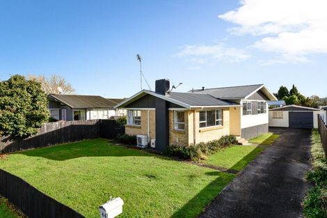 Photo of property in 44 Dalton Crescent, Dinsdale, Hamilton, 3204