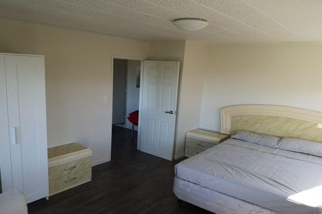 Photo of property in 40 Grenada Avenue, Forrest Hill, Auckland, 0620