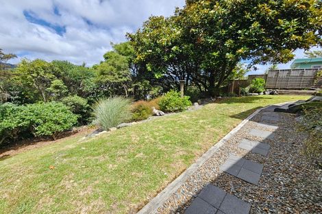 Photo of property in 81 Renown Road, Raumati South, Paraparaumu, 5032