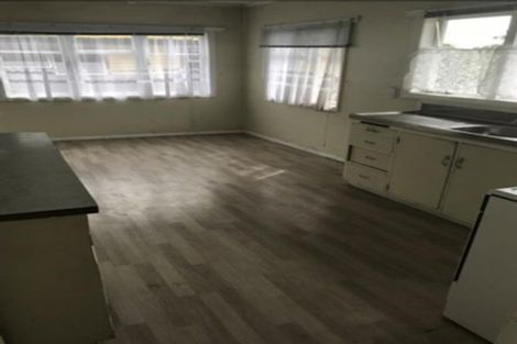 Photo of property in 27 Harwood Crescent, Otara, Auckland, 2023