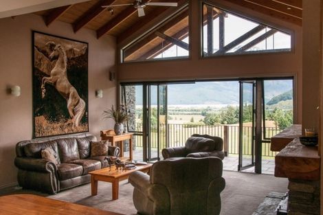 Photo of property in 41 Precipice Lane, Glenorchy, 9372