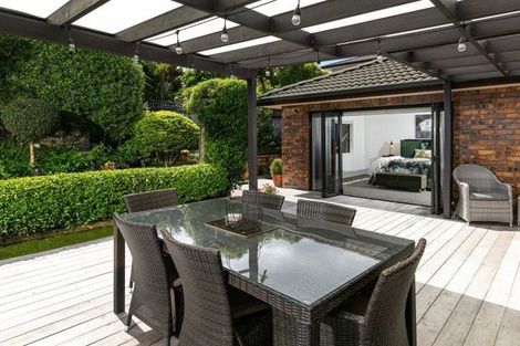 Photo of property in 3 Admirals Court Drive, Greenhithe, Auckland, 0632
