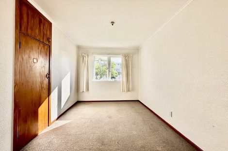 Photo of property in 5 Nield Road, Manurewa, Auckland, 2102