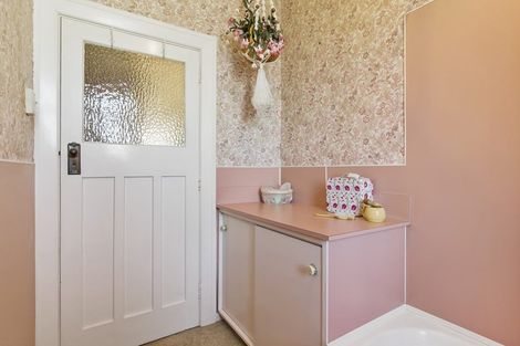 Photo of property in 74 Le Cren Street, Seaview, Timaru, 7910