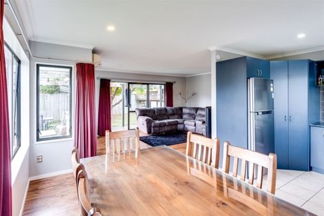 Photo of property in 20 Burness Road, Greenmeadows, Napier, 4112