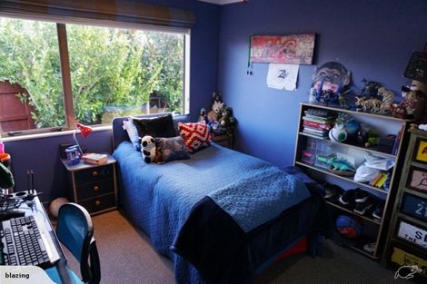 Photo of property in 15 Johnstone Drive, Fitzherbert, Palmerston North, 4410