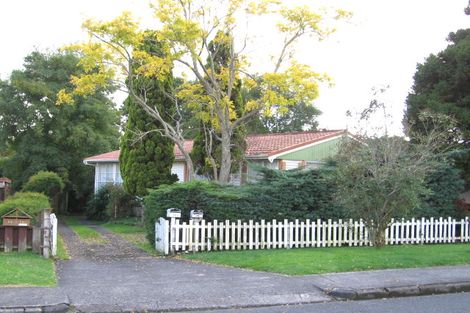 Photo of property in 36 Waipani Road, Te Atatu Peninsula, Auckland, 0610