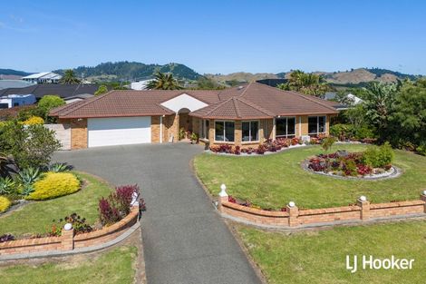 Photo of property in 127 Koutunui Road, Athenree, Katikati, 3177