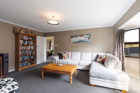 Photo of property in 50 Cranbrook Avenue, Burnside, Christchurch, 8053