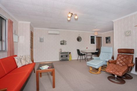 Photo of property in 3a Tui Mill Grove, Feilding, 4702