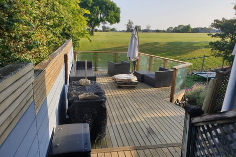 Photo of property in 1/35 St Leonards Road, Kelston, Auckland, 0602