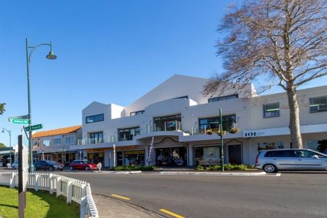 Photo of property in 2/5 Cook Street, Howick, Auckland, 2014