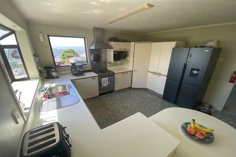 Photo of property in 43 Nalanda Crescent, Broadmeadows, Wellington, 6035