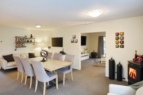 Photo of property in 4 Riverview Road, Rangiora, 7400