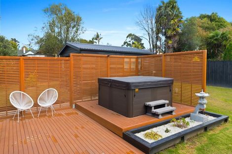 Photo of property in 20 Station Road, Huapai, Kumeu, 0810