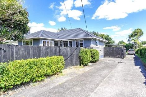 Photo of property in 1/14 Koromiko Street, New Lynn, Auckland, 0600