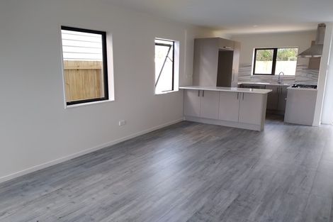 Photo of property in 35d Laurie Avenue, Papakura, 2110