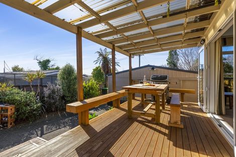 Photo of property in 5 Fairley Road, Lynmore, Rotorua, 3010