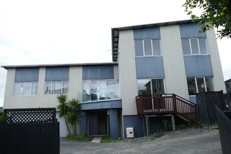 Photo of property in 455 Old Te Atatu Road, Te Atatu Peninsula, Auckland, 0610