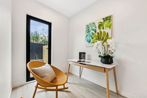 Photo of property in 108d Taikata Road, Te Atatu Peninsula, Auckland, 0610