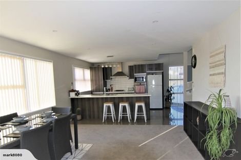 Photo of property in 27a Comber Place, Johnsonville, Wellington, 6037