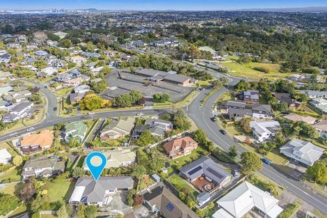 Photo of property in 13 Sandpiper Grove, Unsworth Heights, Auckland, 0632