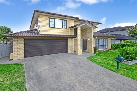 Photo of property in 9 Dunoon Close, Flat Bush, Auckland, 2016