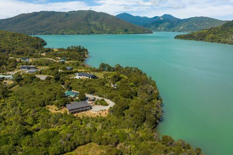 Photo of property in 16 Tai Close, Kaiuma Bay, Havelock, 7178