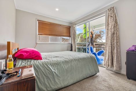 Photo of property in 291 Swanson Road, Ranui, Auckland, 0612