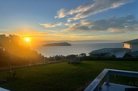 Photo of property in 223 Paku Drive, Tairua, 3508