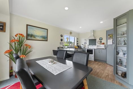 Photo of property in Trackside Villas, 7/91 Mako Mako Road, Levin, 5510