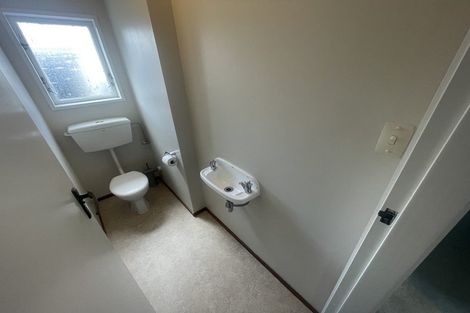 Photo of property in 3 Mcenroe Grove, Naenae, Lower Hutt, 5011