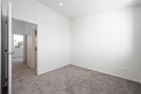 Photo of property in 2/735 East Coast Road, Browns Bay, Auckland, 0630