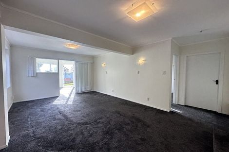 Photo of property in 3 Bleakhouse Road, Howick, Auckland, 2014