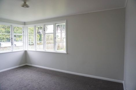 Photo of property in 36 Crewe Crescent, Hokowhitu, Palmerston North, 4410