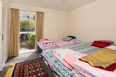 Photo of property in 2/14 Claridge Street, Glen Eden, Auckland, 0602
