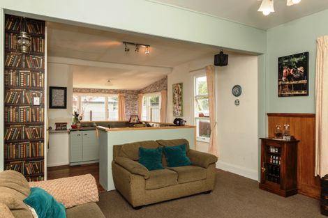 Photo of property in 132 Mcmurdo Street, Tinwald, Ashburton, 7700