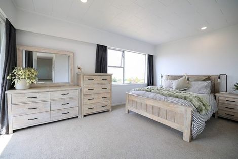 Photo of property in 96 Wakeman Road, Acacia Bay, Taupo, 3330