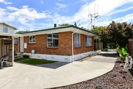 Photo of property in 11 Fiona Place, Dinsdale, Hamilton, 3204