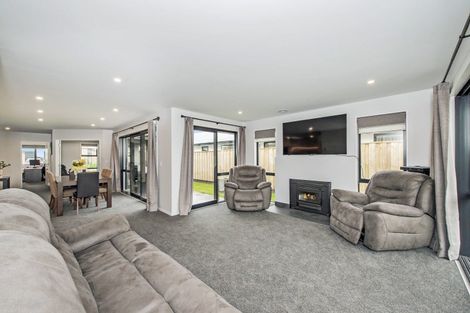 Photo of property in 29 Te Kanawa Lane, Rolleston, 7615