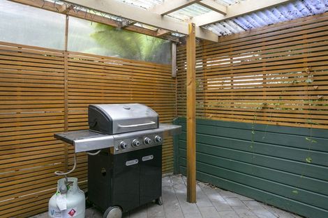 Photo of property in 2/128 Te Heuheu Street, Taupo, 3330