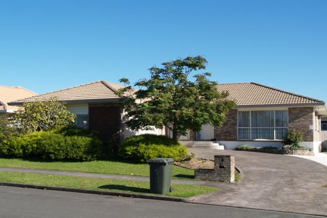 Photo of property in 11 Amberwood Drive, Northpark, Auckland, 2013