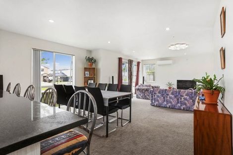 Photo of property in 229 Porchester Road, Takanini, 2112