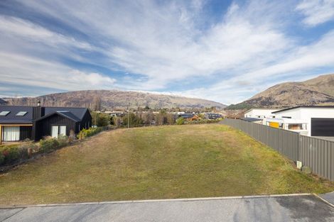 Photo of property in 3 Hollywood Rise, Wanaka, 9305